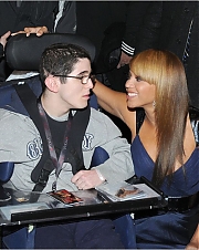 Filename=106.jpg
Filesize=577KiB
Dimensions=1000x770
Date added=Feb 04, 2010 106.jpg