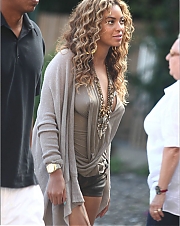 Filename=012.jpg
Filesize=161KiB
Dimensions=1000x1498
Date added=Aug 22, 2010 012.jpg