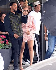 Filename=00025.jpg
Filesize=1176KiB
Dimensions=2000x3000
Date added=Jun 30, 2018 00025.jpg