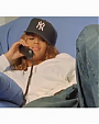 Filename=Jay-Z_-_December_4th_Official_Music_Video_flv0105.png
Filesize=189KiB
Dimensions=640x480
Date added=Aug 02, 2012 Jay-Z_-_December_4th_Official_Music_Video_flv0105.png