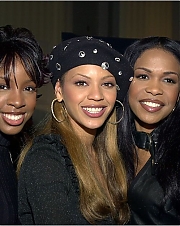 Filename=004~5.jpg
Filesize=95KiB
Dimensions=950x625
Date added=Dec 29, 2011 004~5.jpg