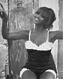 Filename=Beyonc_-_Flaws_And_All_flv4777.jpg
Filesize=40KiB
Dimensions=640x480
Date added=Aug 06, 2012 Beyonc_-_Flaws_And_All_flv4777.jpg